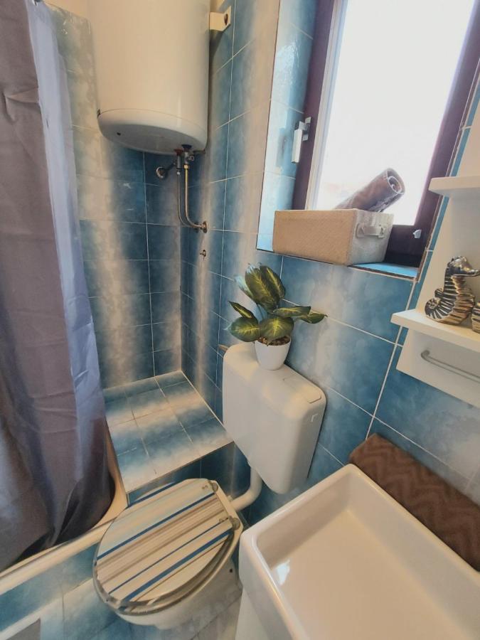 Apartmani Seaview Любач Экстерьер фото