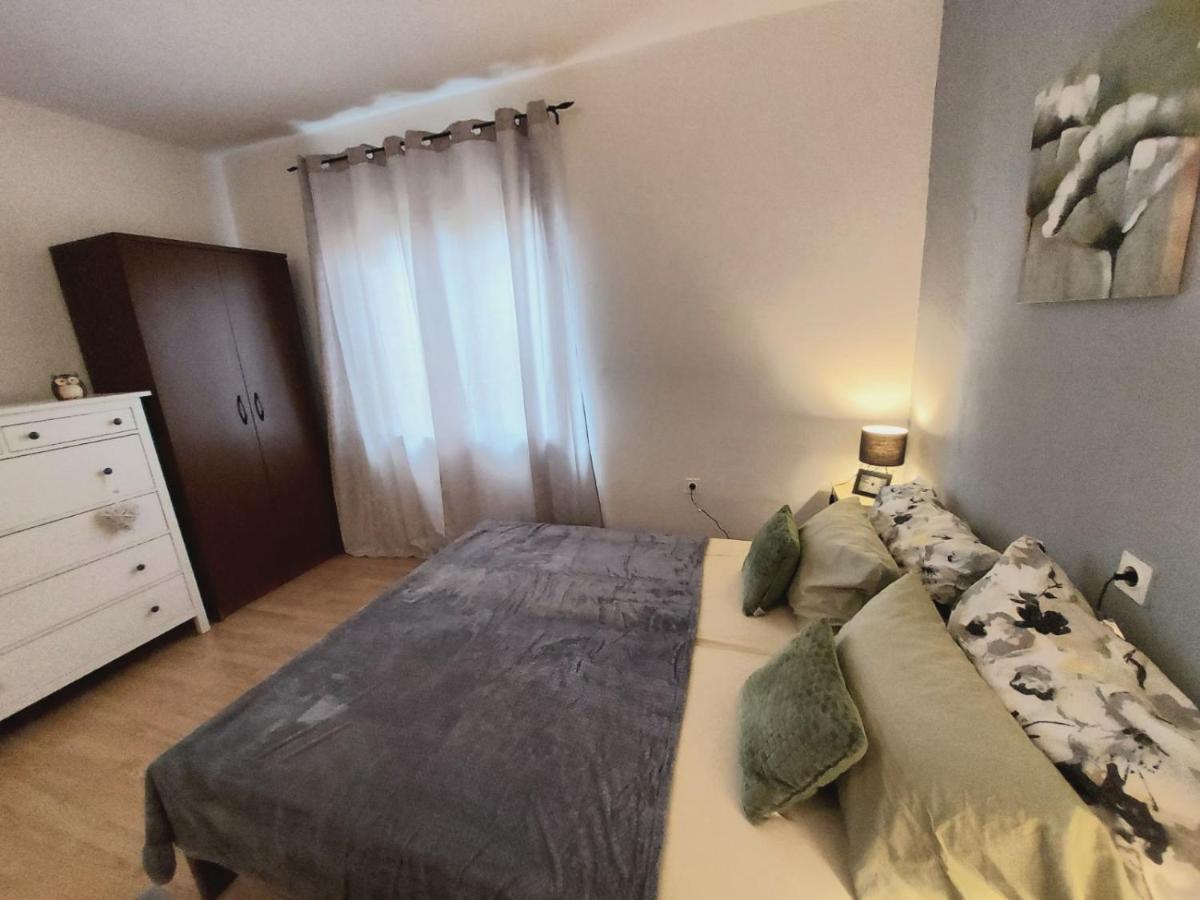 Apartmani Seaview Любач Экстерьер фото