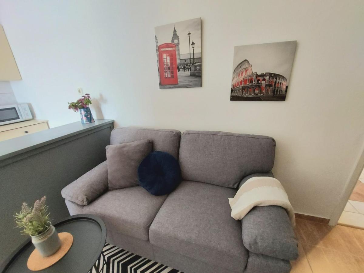 Apartmani Seaview Любач Экстерьер фото